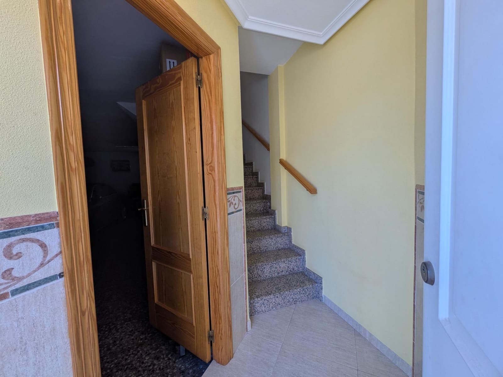 3 bedroom Villa for sale in Rojales with garage - € 235,000 (Ref: 9735687)