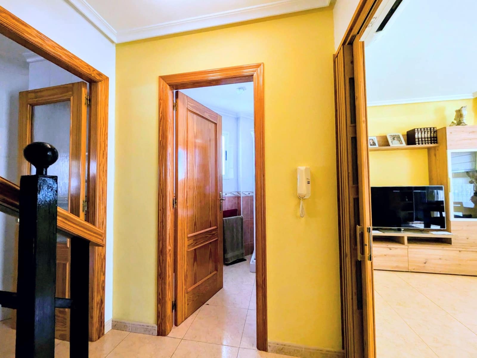 3 bedroom Villa for sale in Rojales with garage - € 235,000 (Ref: 9735687)