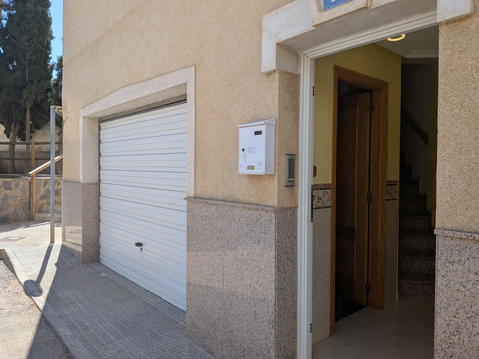 3 bedroom Villa for sale in Rojales with garage - € 235,000 (Ref: 9735687)