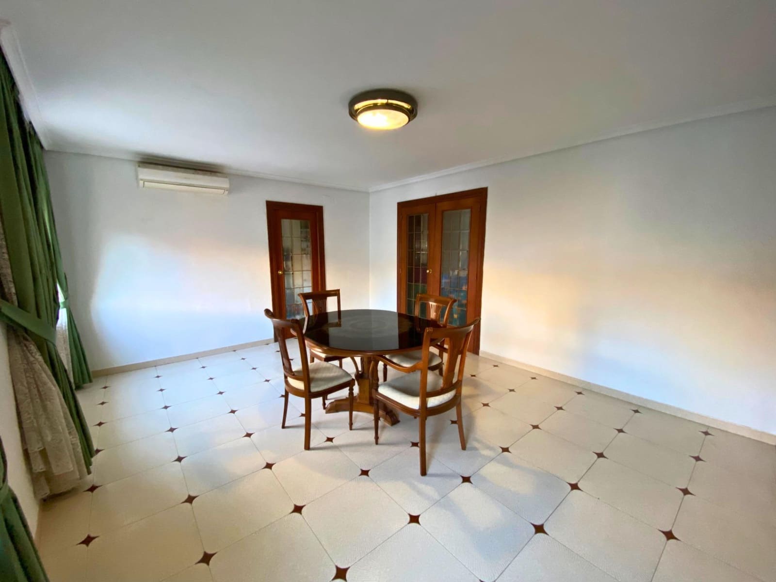 4 bedroom Townhouse for sale in Ibi - € 350,000 (Ref: 9743167)