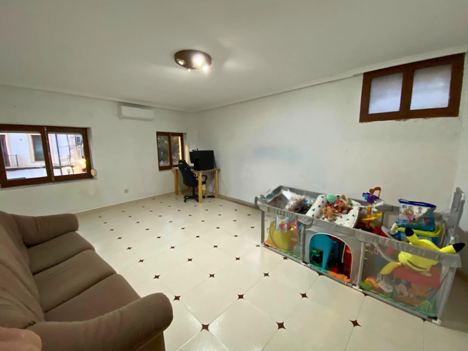 4 bedroom Townhouse for sale in Ibi - € 350,000 (Ref: 9743167)