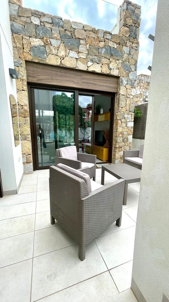 2 quarto Moradia para venda em Orihuela Costa com piscina - 299 900 € (Ref: 9778283)