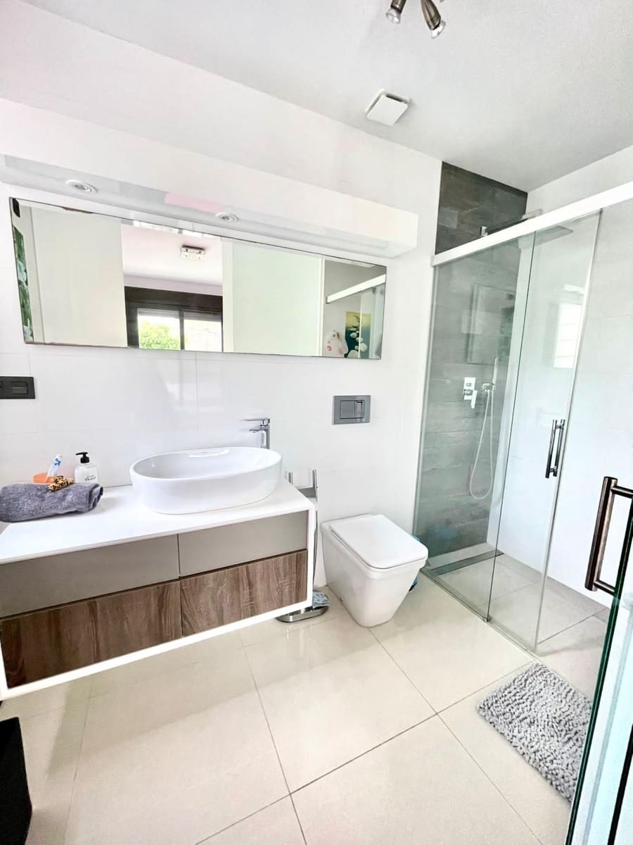 2 quarto Moradia para venda em Orihuela Costa com piscina - 299 900 € (Ref: 9778283)