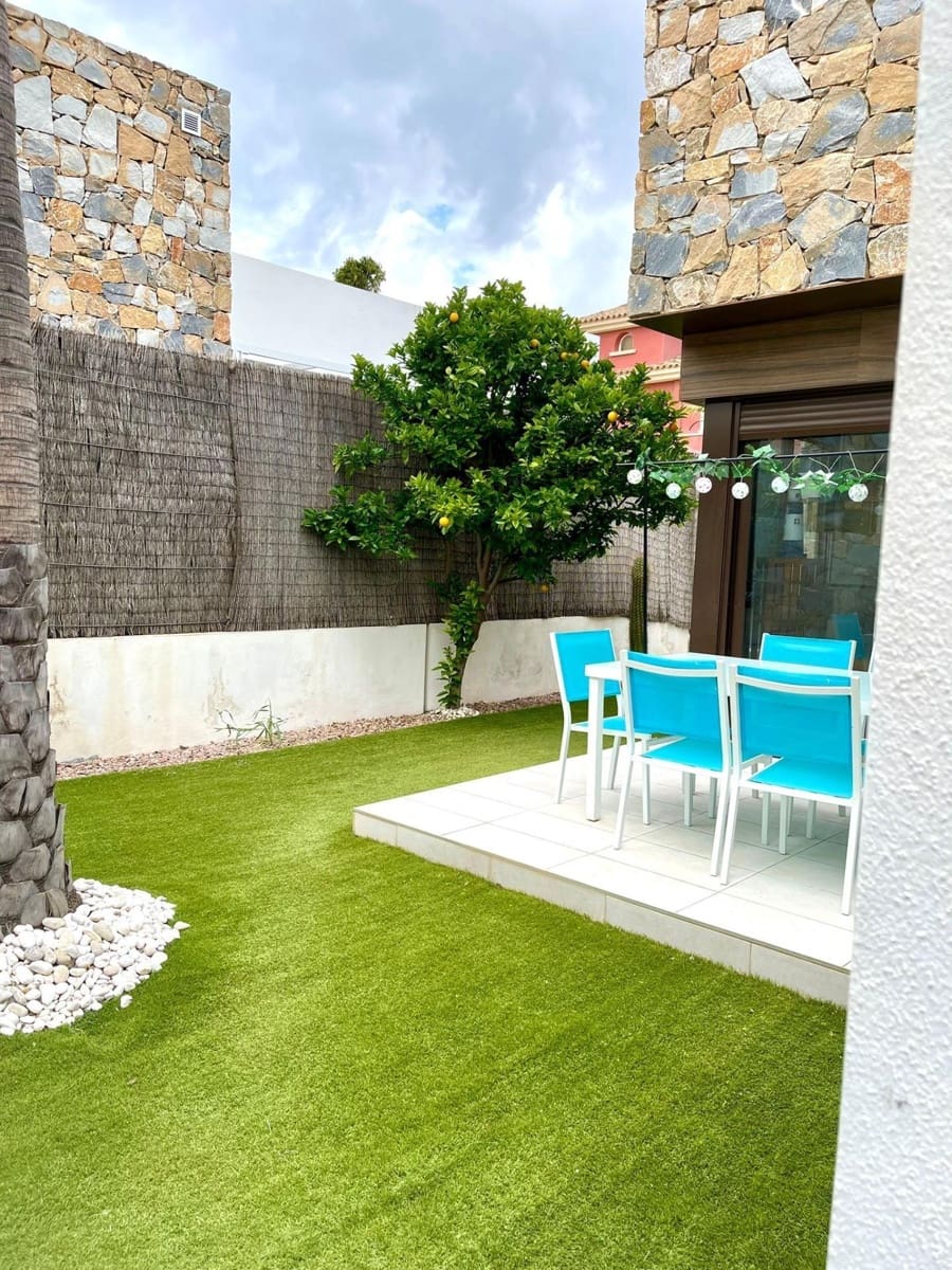 2 quarto Moradia para venda em Orihuela Costa com piscina - 299 900 € (Ref: 9778283)