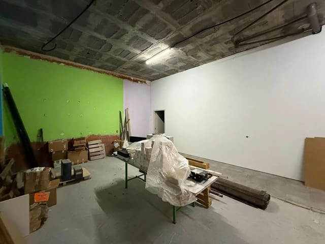 Commercieel te koop in Torrevieja - € 259.000 (Ref: 9778284)