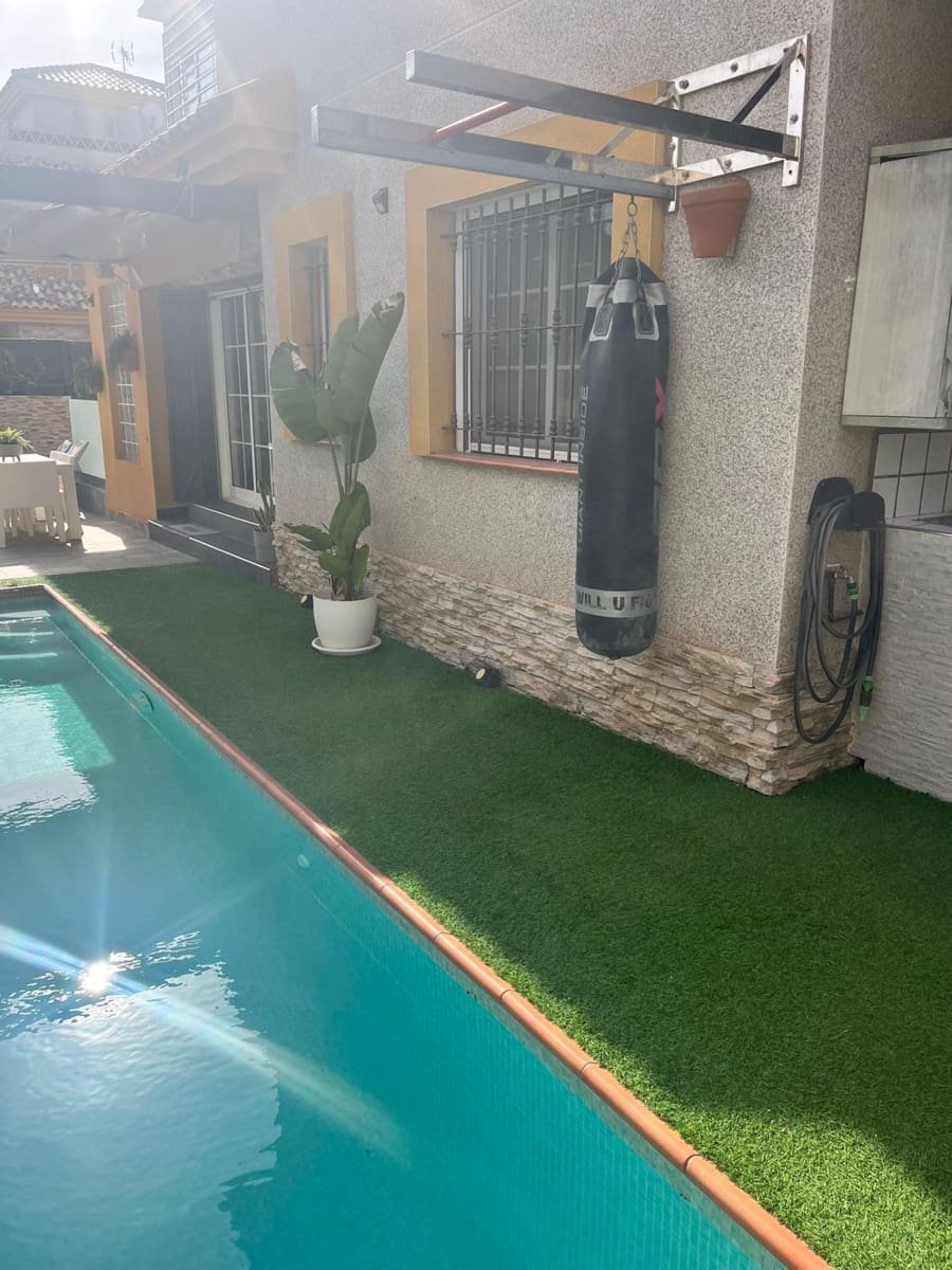 3 camera da letto Villetta a Schiera in vendita in Los Montesinos con piscina - 385.000 € (Rif: 9780702)