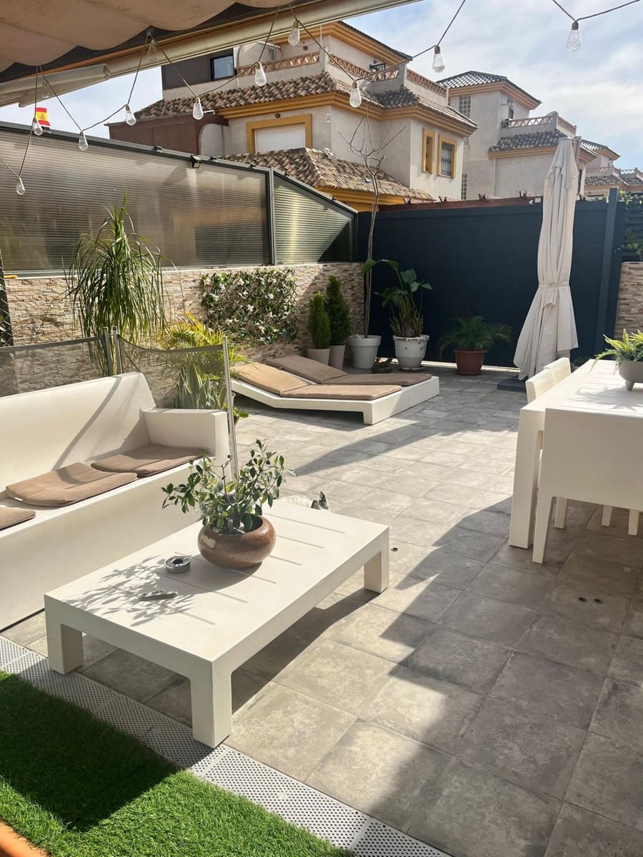 3 camera da letto Villetta a Schiera in vendita in Los Montesinos con piscina - 385.000 € (Rif: 9780702)