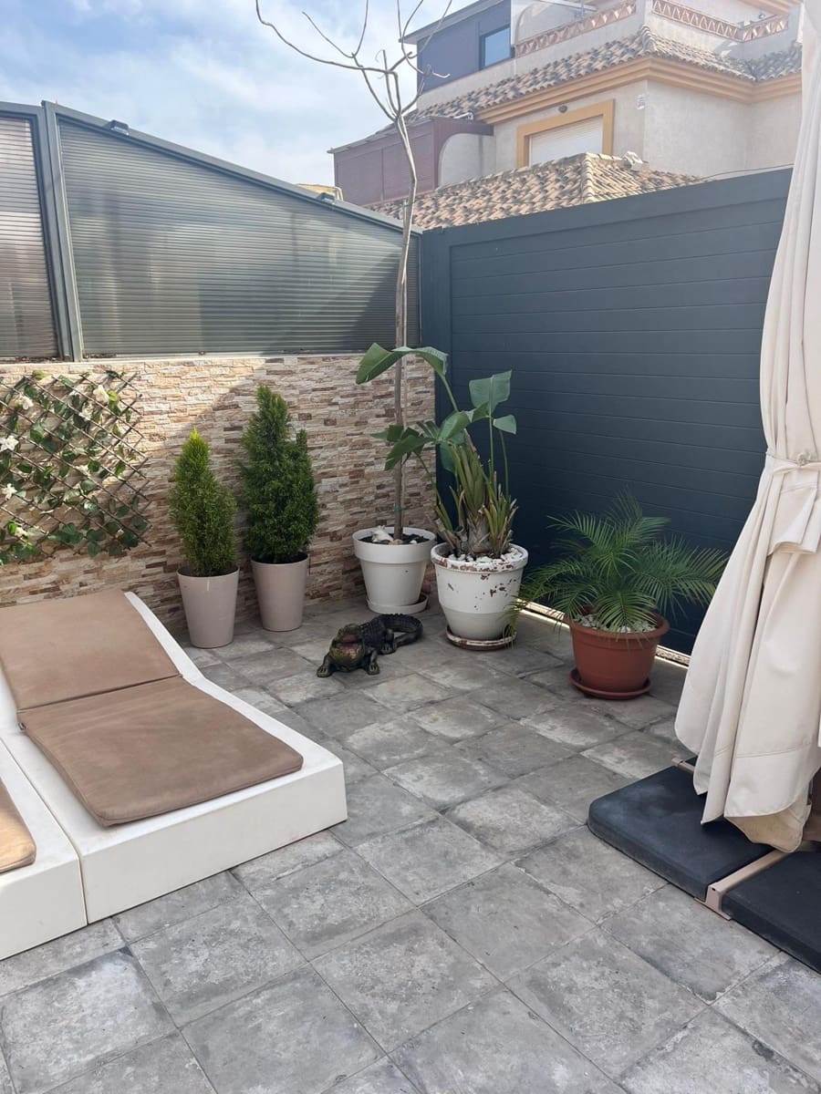 3 camera da letto Villetta a Schiera in vendita in Los Montesinos con piscina - 385.000 € (Rif: 9780702)