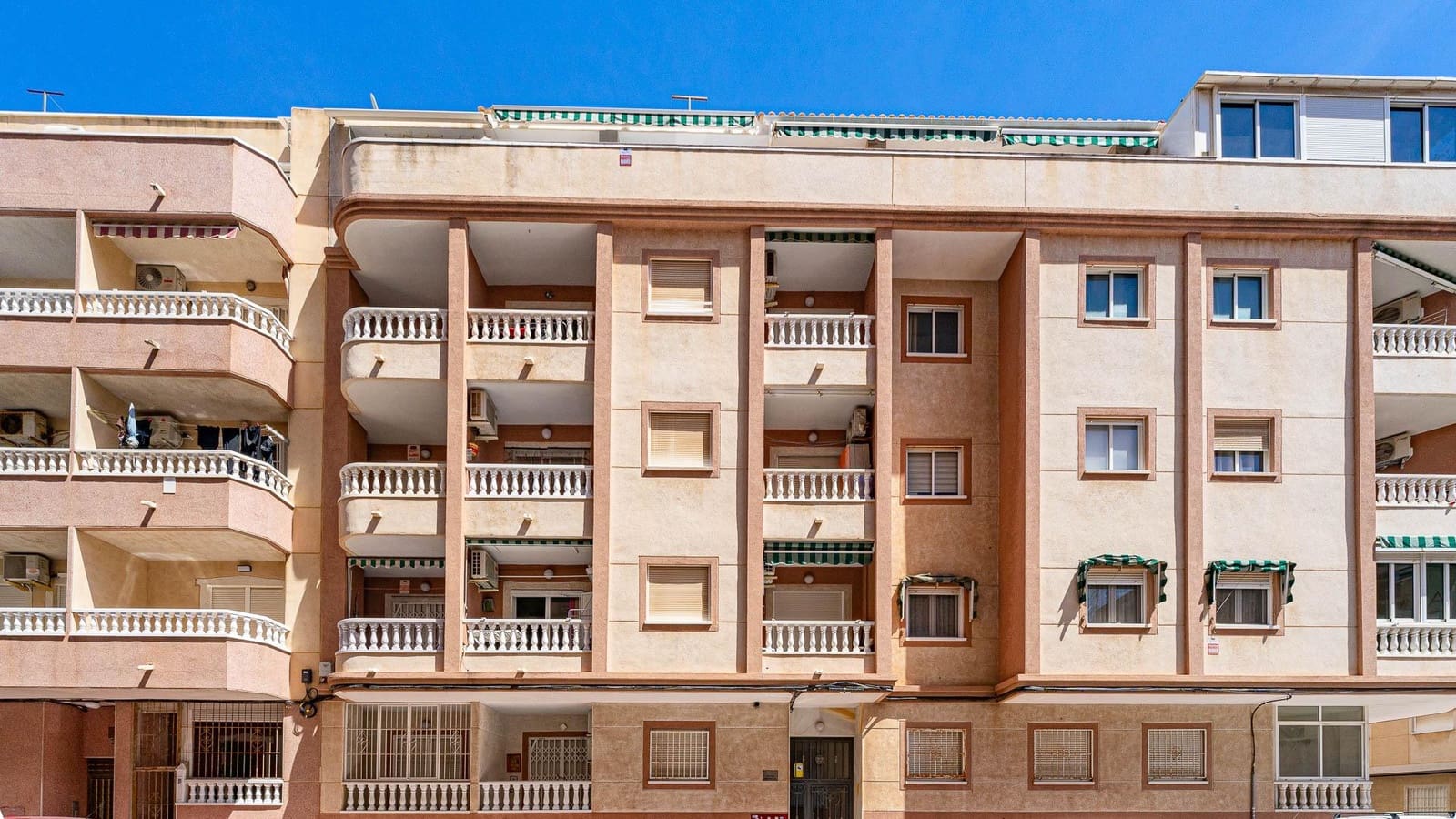 2 chambre Appartement à vendre à Torrevieja - 134 999 € (Ref: 9794769)