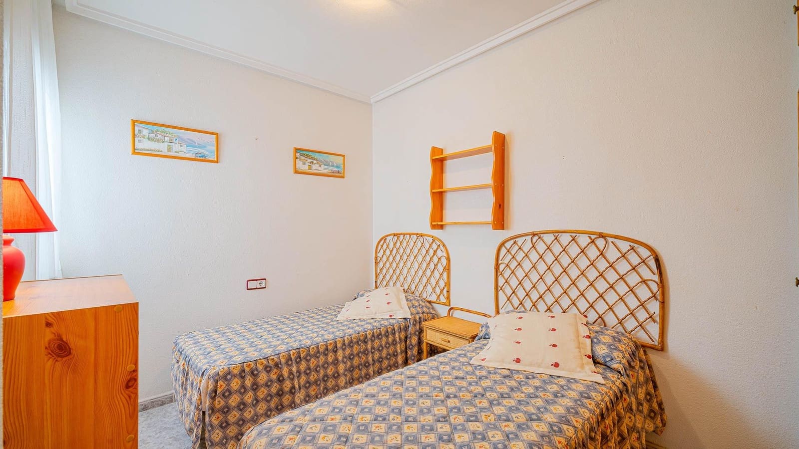 2 soveværelse Lejlighed til salg i Torrevieja med garage - € 144.999 (Ref: 9794770)