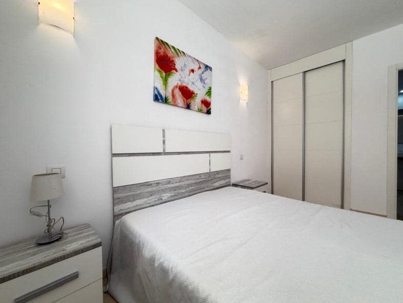 3 soverom Leilighet til salgs i Punta Prima med svømmebasseng garasje - € 289 000 (Ref: 9797242)