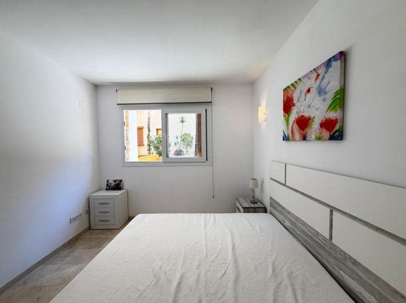 3 soverom Leilighet til salgs i Punta Prima med svømmebasseng garasje - € 289 000 (Ref: 9797242)