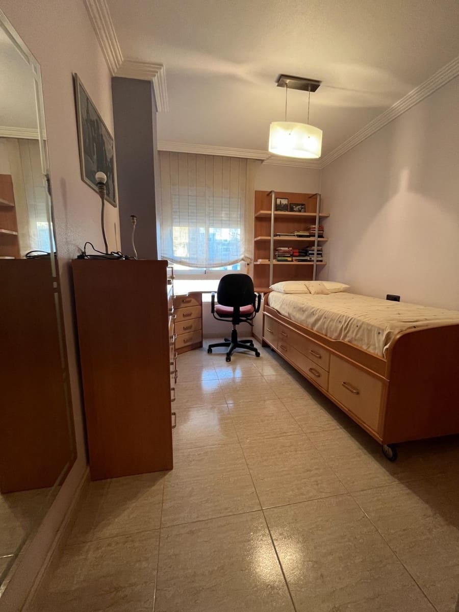 3 sovrum Lägenhet till salu i Torrevieja - 199 999 € (Ref: 9799396)