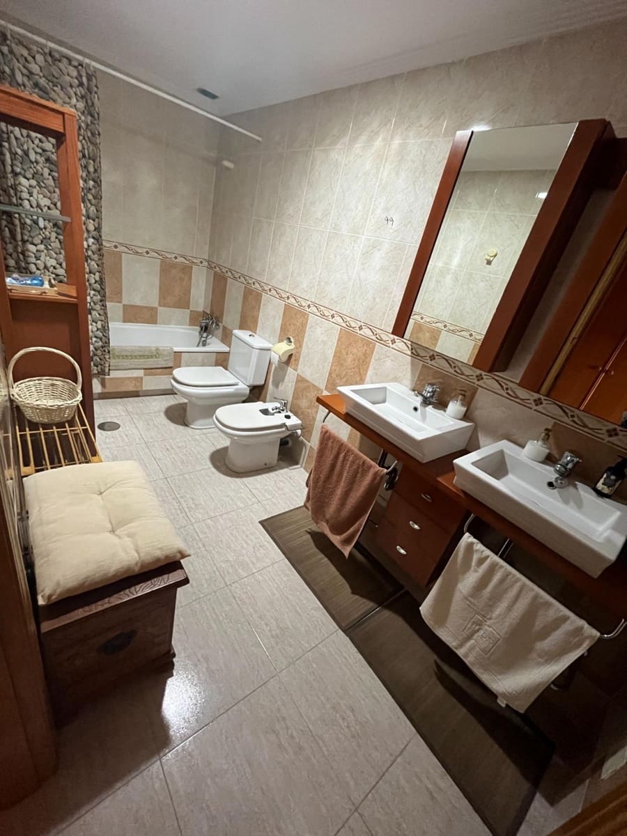 3 sovrum Lägenhet till salu i Torrevieja - 199 999 € (Ref: 9799396)