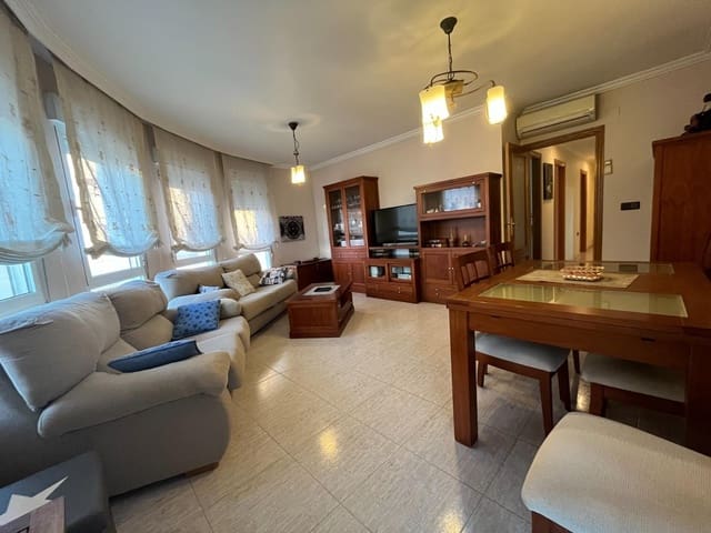 3 soveværelse Lejlighed til salg i Centro, Torrevieja - € 199.999 (Ref: 9799396)