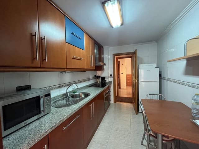 3 soveværelse Lejlighed til salg i Centro, Torrevieja - € 199.999 (Ref: 9799396)