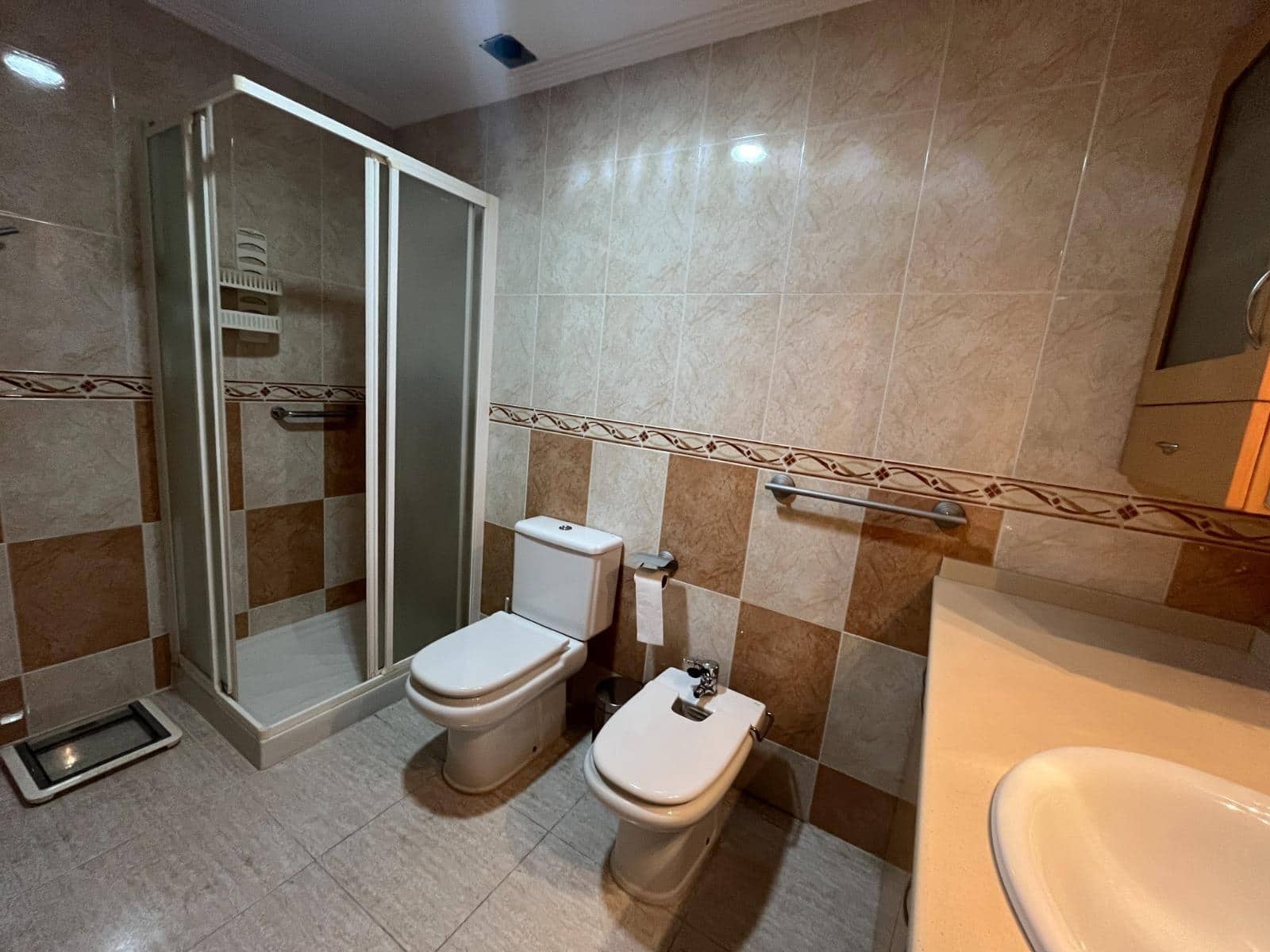 3 sovrum Lägenhet till salu i Torrevieja - 199 999 € (Ref: 9799396)