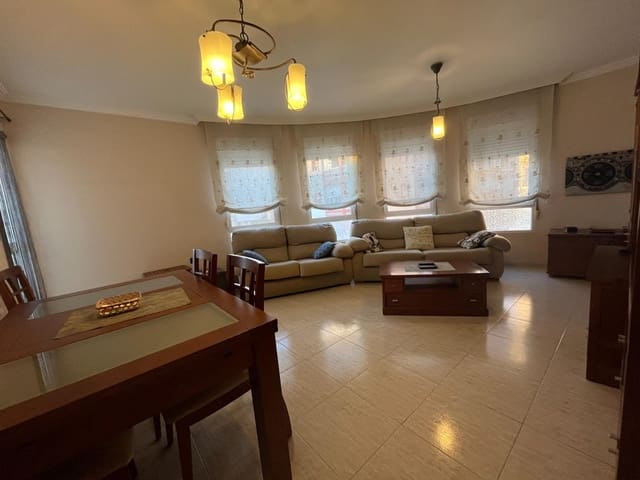 3 soveværelse Lejlighed til salg i Centro, Torrevieja - € 199.999 (Ref: 9799396)