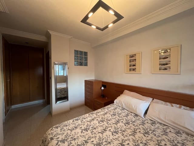 3 soveværelse Lejlighed til salg i Centro, Torrevieja - € 199.999 (Ref: 9799396)