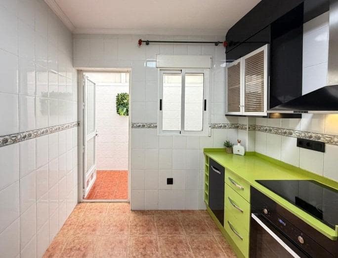 Apartamento de 3 habitaciones en Orihuela Costa en venta con piscina - 259.900 € (Ref: 9799398)