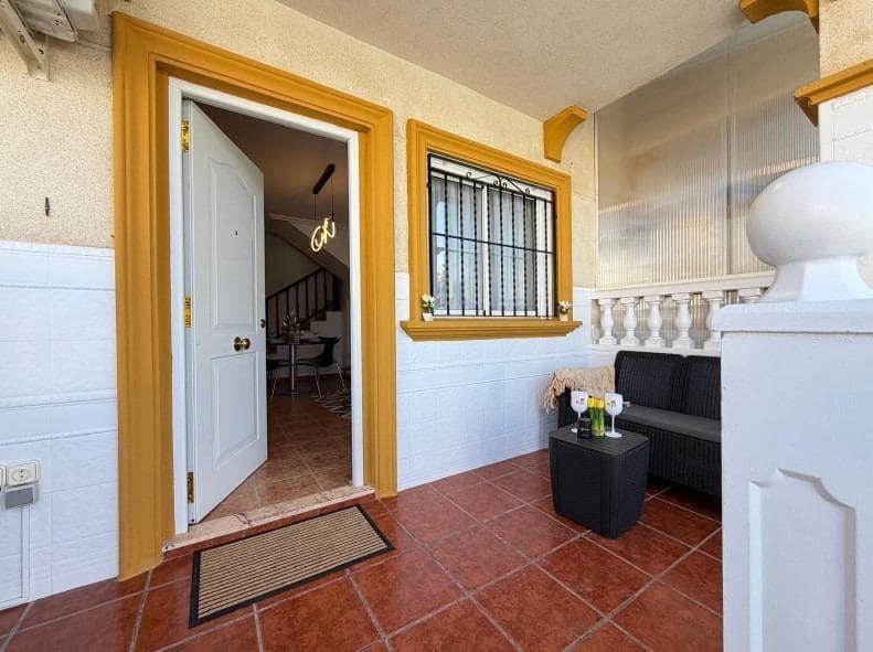 Apartamento de 3 habitaciones en Orihuela Costa en venta con piscina - 259.900 € (Ref: 9799398)