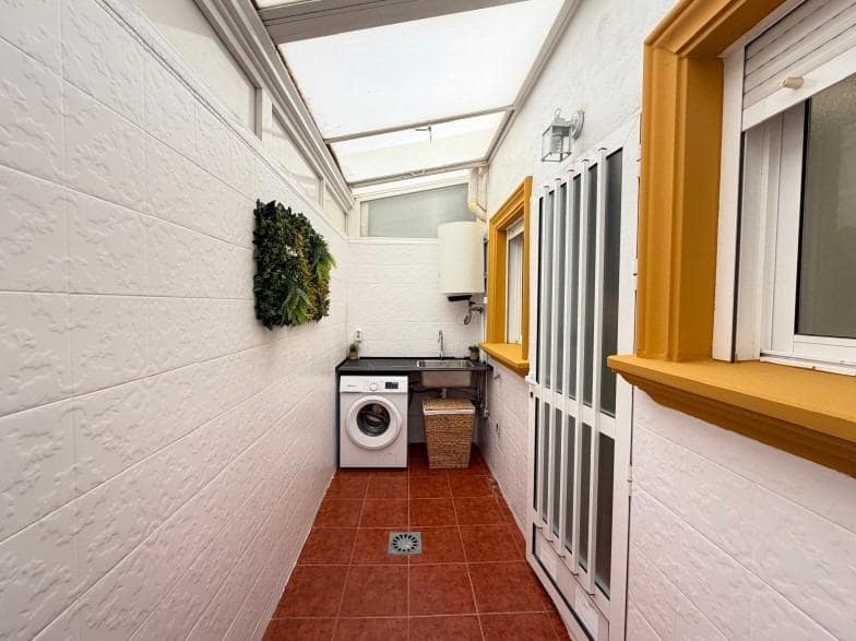 Apartamento de 3 habitaciones en Orihuela Costa en venta con piscina - 259.900 € (Ref: 9799398)