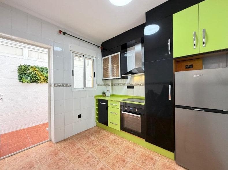 Apartamento de 3 habitaciones en Orihuela Costa en venta con piscina - 259.900 € (Ref: 9799398)