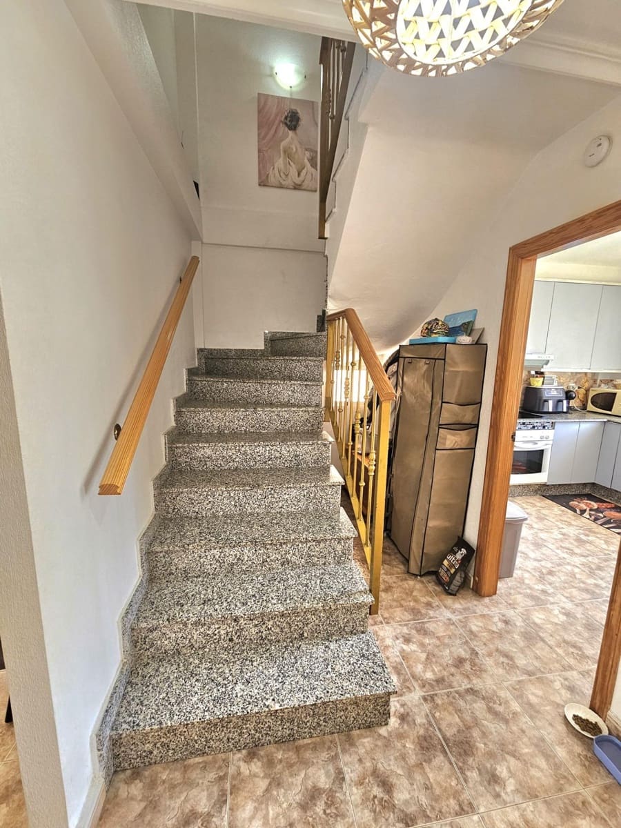 3 slaapkamer Appartement te koop in La Florida met zwembad - € 189.000 (Ref: 9800647)