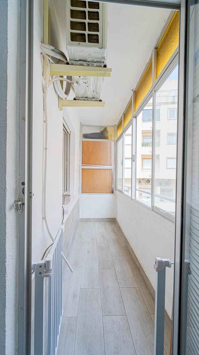 3 quarto Apartamento para venda em Torrevieja - 129 999 € (Ref: 9804421)