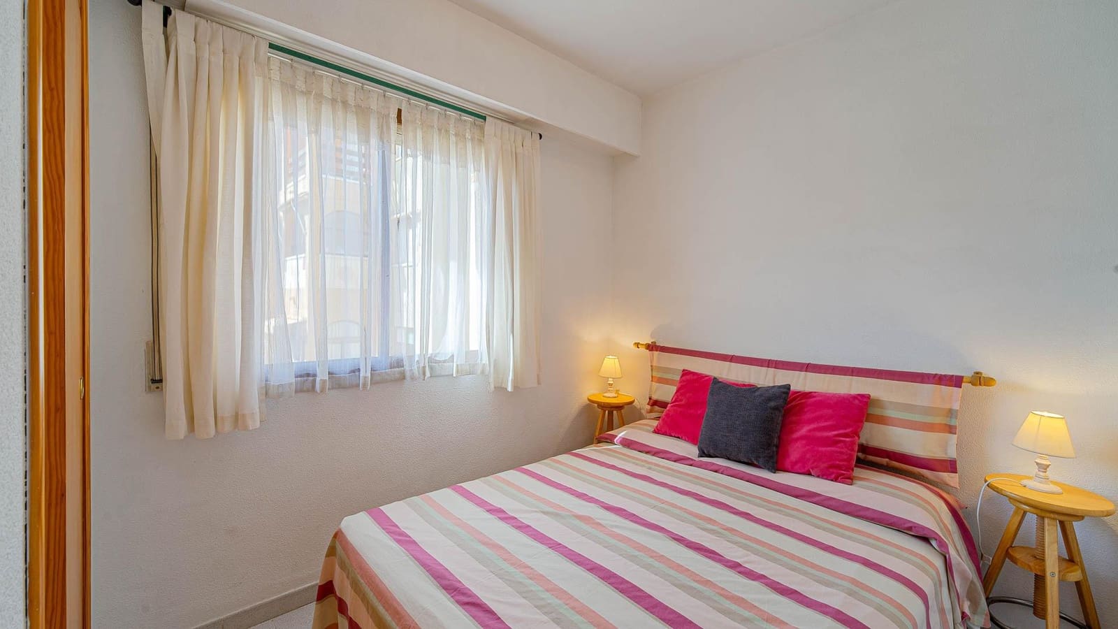 2 slaapkamer Appartement te koop in Torrevieja met zwembad - € 140.000 (Ref: 9812248)