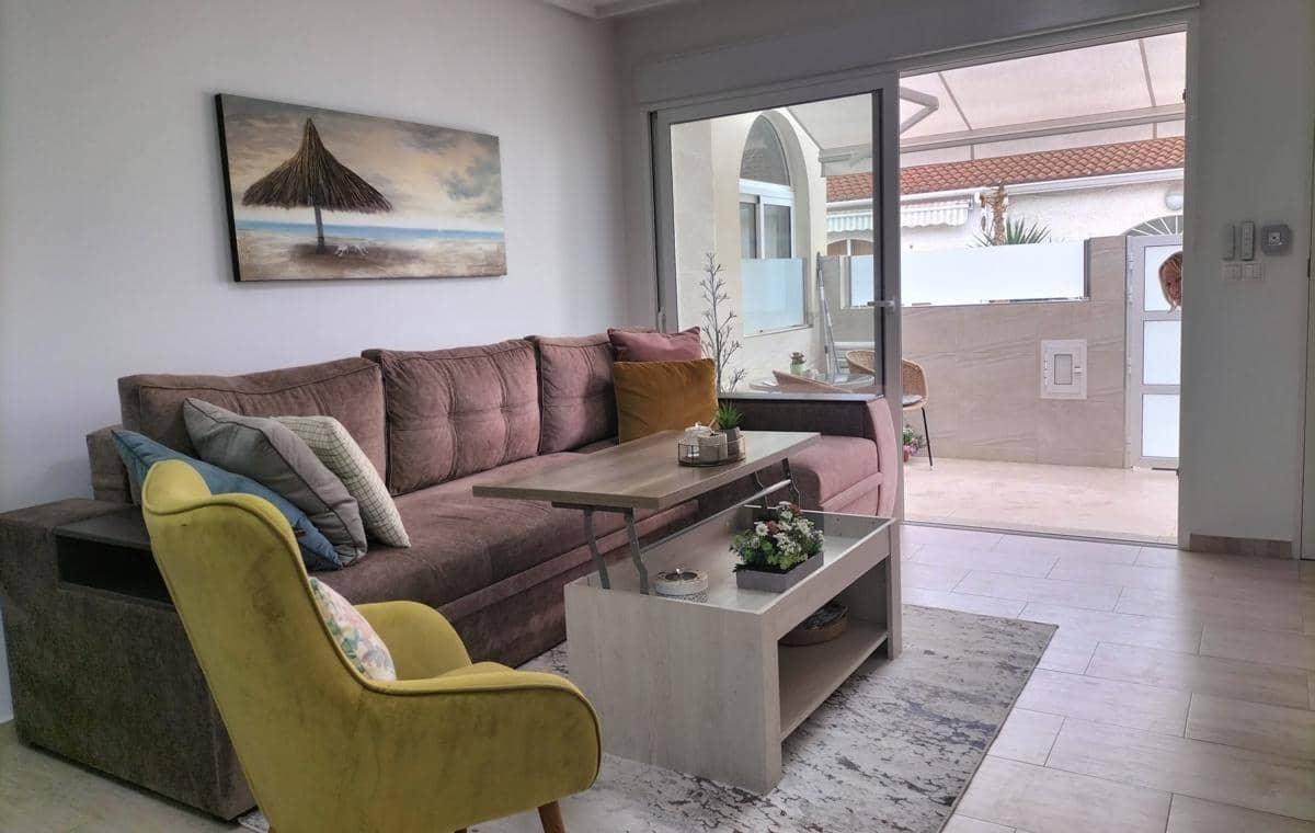 2 soveværelse Rækkehus til salg i Torrevieja - € 219.000 (Ref: 9825391)