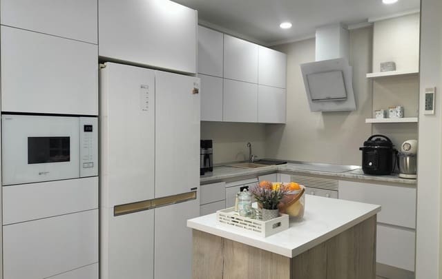 2 soveværelse Rækkehus til salg i El Chaparral - La Siesta - La Torreta, Torrevieja - € 219.000 (Ref: 9825391)