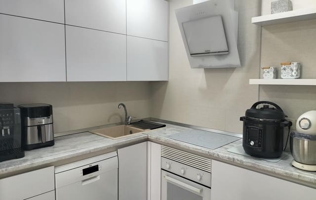 2 soveværelse Rækkehus til salg i El Chaparral - La Siesta - La Torreta, Torrevieja - € 219.000 (Ref: 9825391)