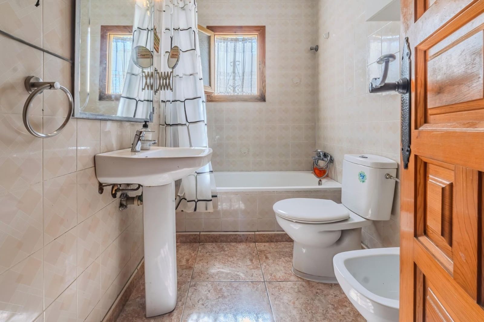 3 sypialnia Willa na sprzedaż w Torrevieja - 219 999 € (Ref: 9826609)