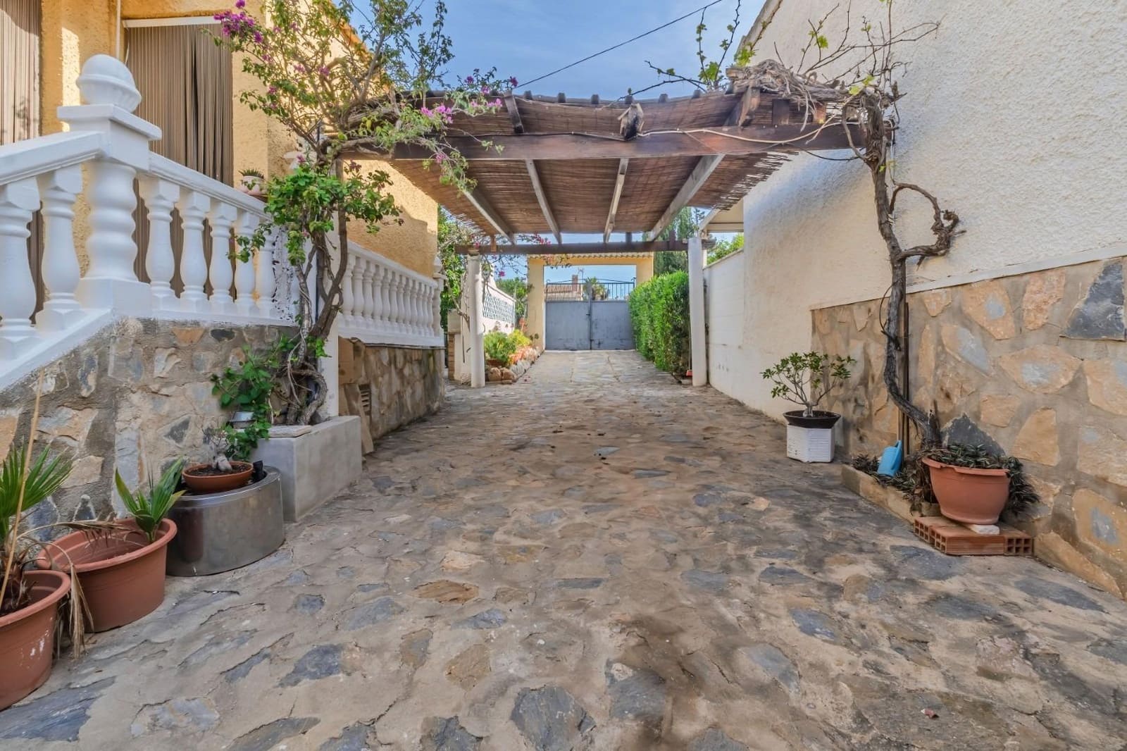 3 sypialnia Willa na sprzedaż w Torrevieja - 219 999 € (Ref: 9826609)