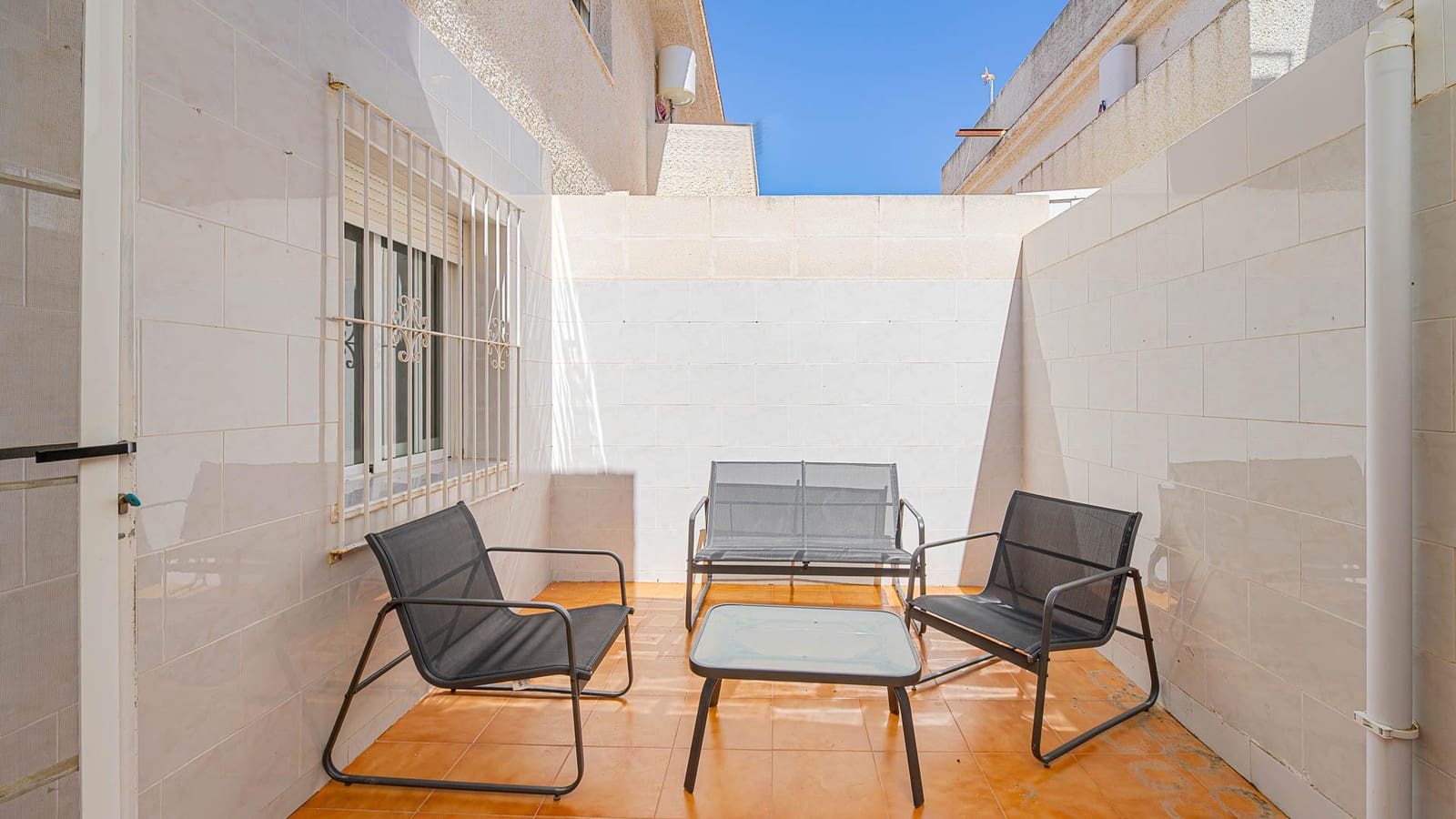2 soverom Bungalow til salgs i Los Alcazares - € 119 999 (Ref: 9833781)