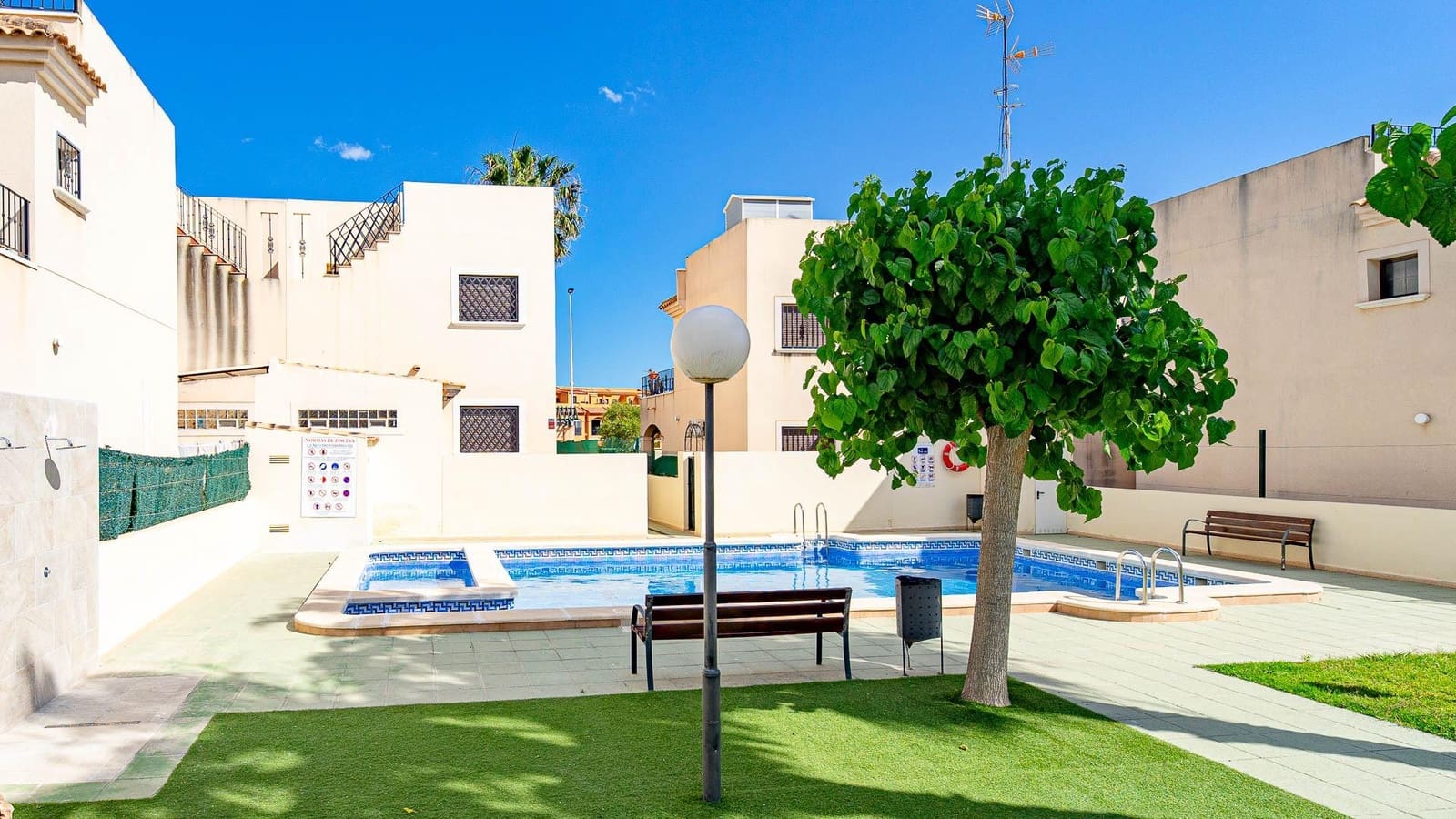 3 bedroom Semi-detached Villa for sale in Aguas Nuevas with pool - € 229,999 (Ref: 9839397)