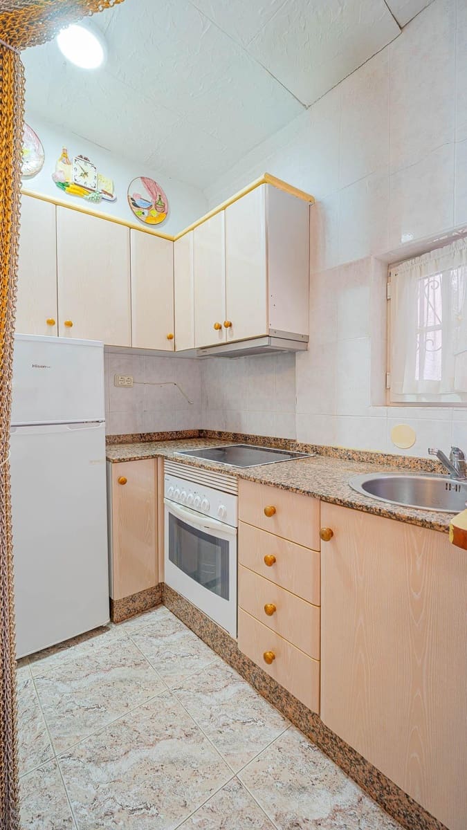 2 soveværelse Bungalow til salg i Los Balcones med garage - € 134.999 (Ref: 9855584)