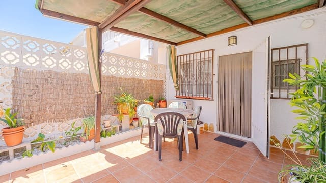 2 soveværelse Bungalow til salg i Los Balcones med garage - € 134.999 (Ref: 9855584)