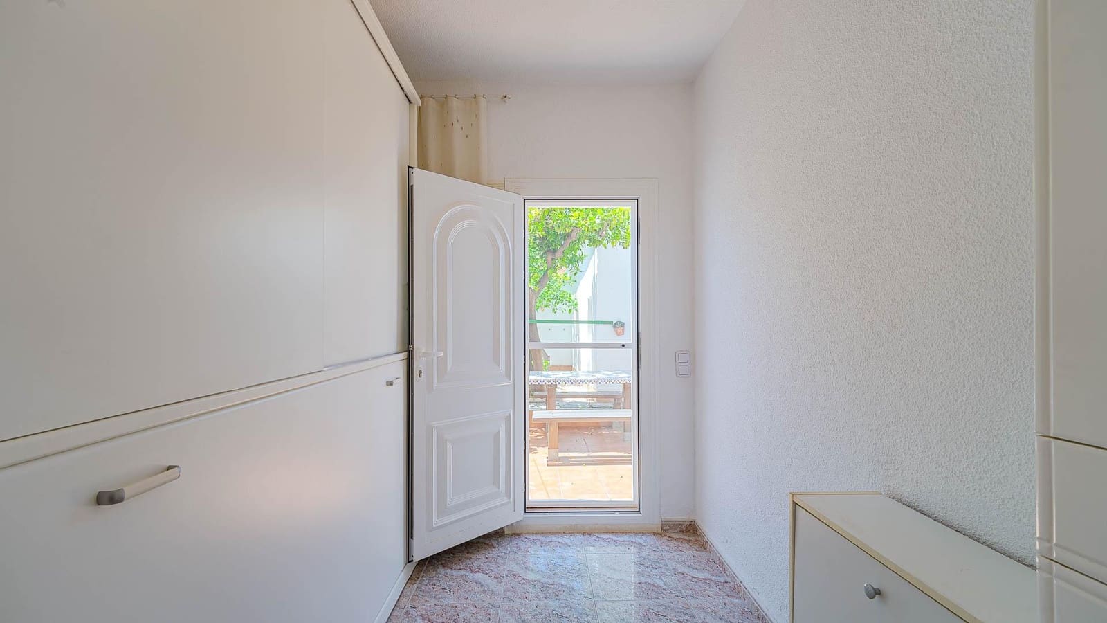 2 soveværelse Bungalow til salg i Los Balcones med garage - € 134.999 (Ref: 9855584)
