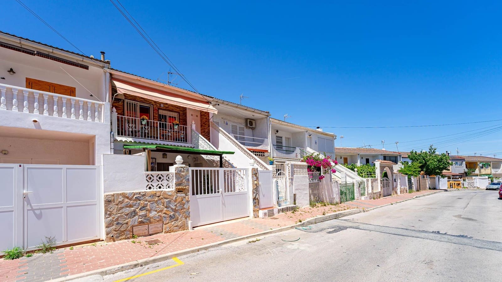 2 soveværelse Bungalow til salg i Los Balcones med garage - € 134.999 (Ref: 9855584)