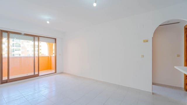 3 camera da letto Appartamento in vendita in Centro, Torrevieja con piscina - 149.000 € (Rif: 9855585)