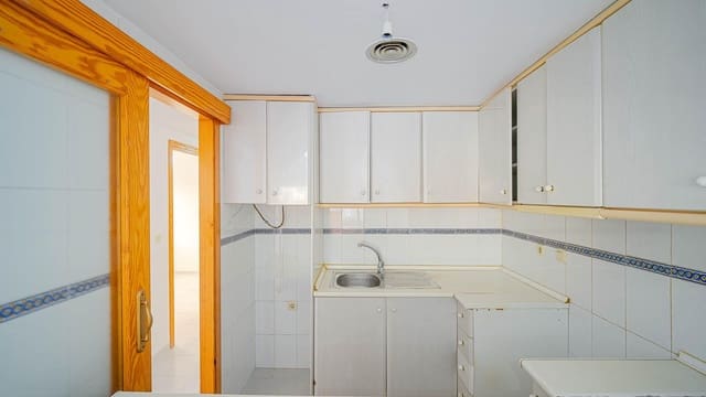 3 camera da letto Appartamento in vendita in Centro, Torrevieja con piscina - 149.000 € (Rif: 9855585)