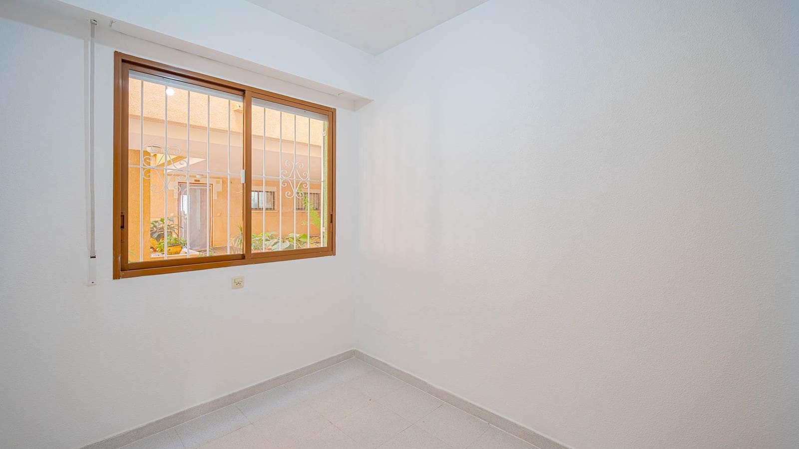 3 camera da letto Appartamento in vendita in Torrevieja con piscina - 149.000 € (Rif: 9855585)