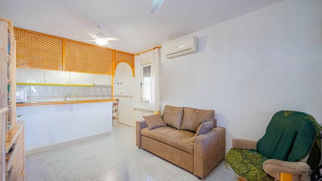 2 soveværelse Bungalow til salg i Torreblanca, Torrevieja med swimmingpool - € 139.999 (Ref: 9857652)