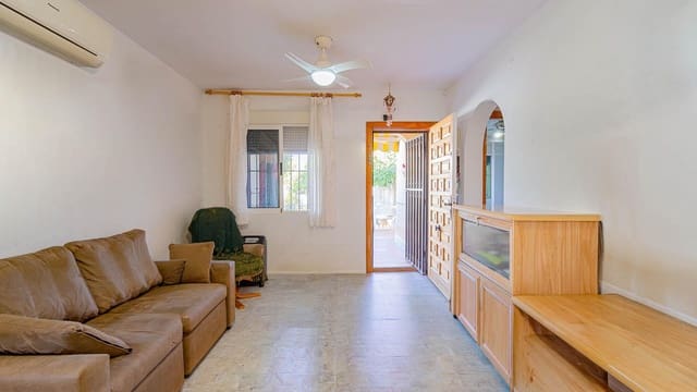2 soveværelse Bungalow til salg i Torreblanca, Torrevieja med swimmingpool - € 139.999 (Ref: 9857652)