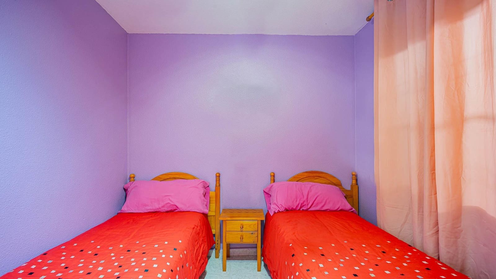 2 chambre Bungalow à vendre à Torrevieja avec piscine - 139 999 € (Ref: 9857652)