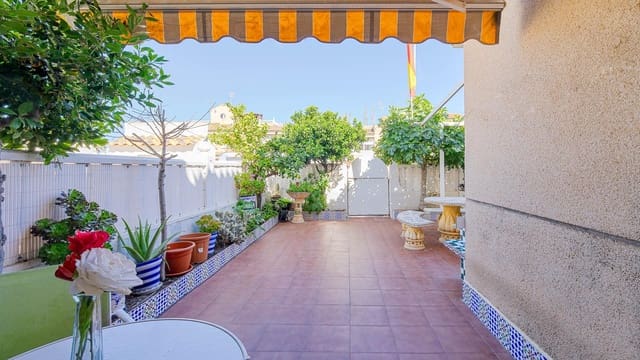2 soveværelse Bungalow til salg i Torreblanca, Torrevieja med swimmingpool - € 139.999 (Ref: 9857652)