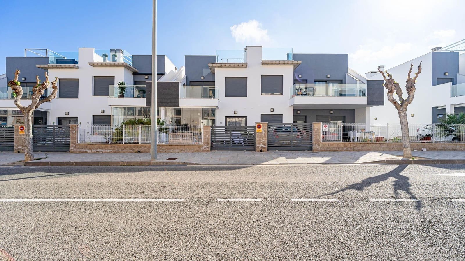 2 soveværelse Bungalow til salg i Pilar de la Horadada med swimmingpool - € 184.999 (Ref: 9876560)
