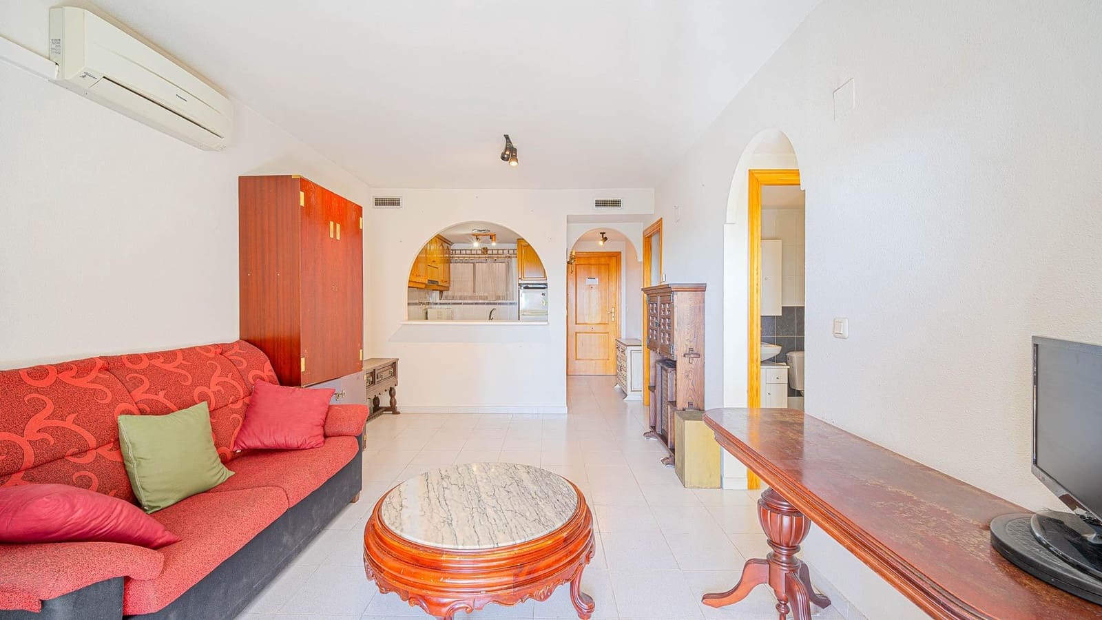 2 sypialnia Apartament na sprzedaż w Torrevieja z basenem - 134 999 € (Ref: 9884938)